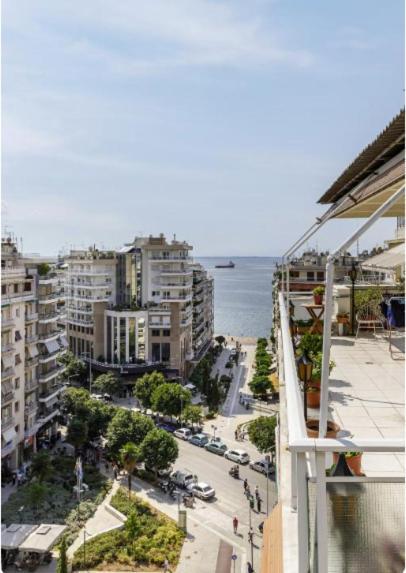 Central Luxury Apartment Thessalonique Extérieur photo